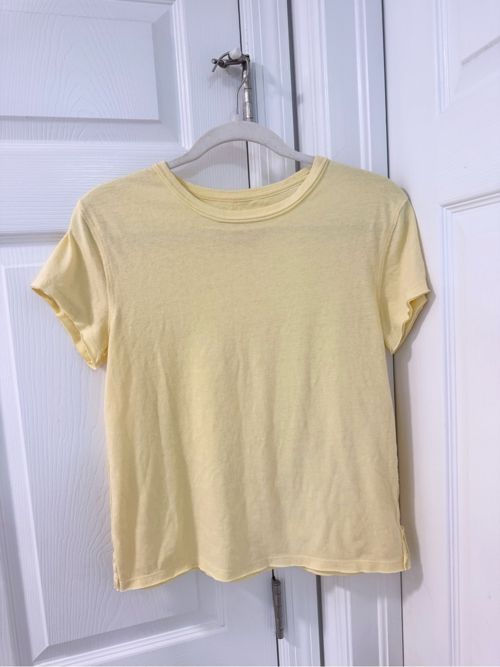 Free people We The Free Nova Tee size small yellow lemon - Picture 3 of 6